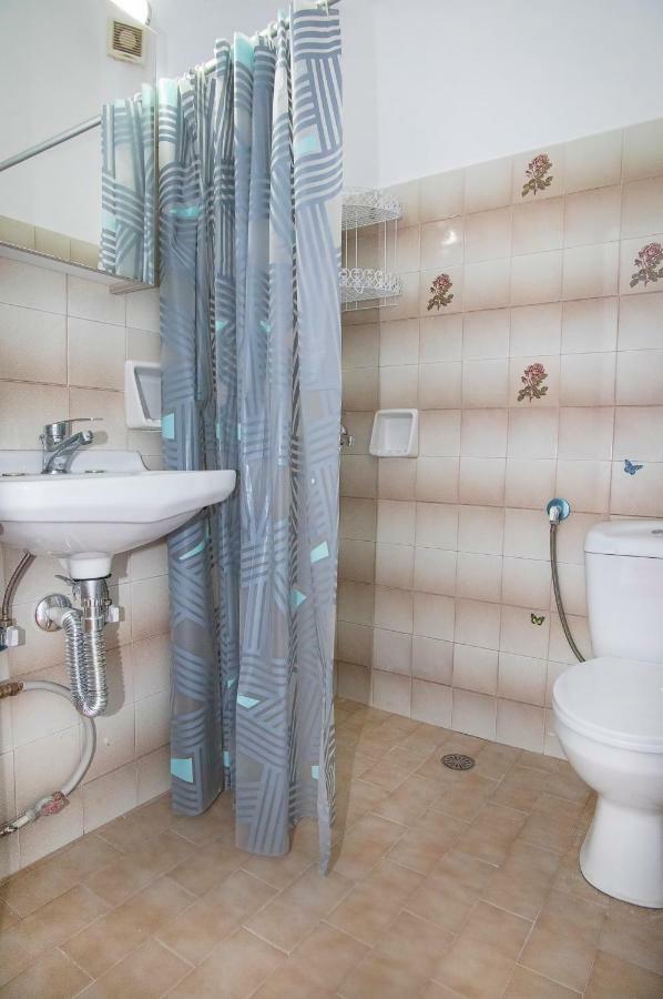 Lalos Rooms Páros Eksteriør bilde