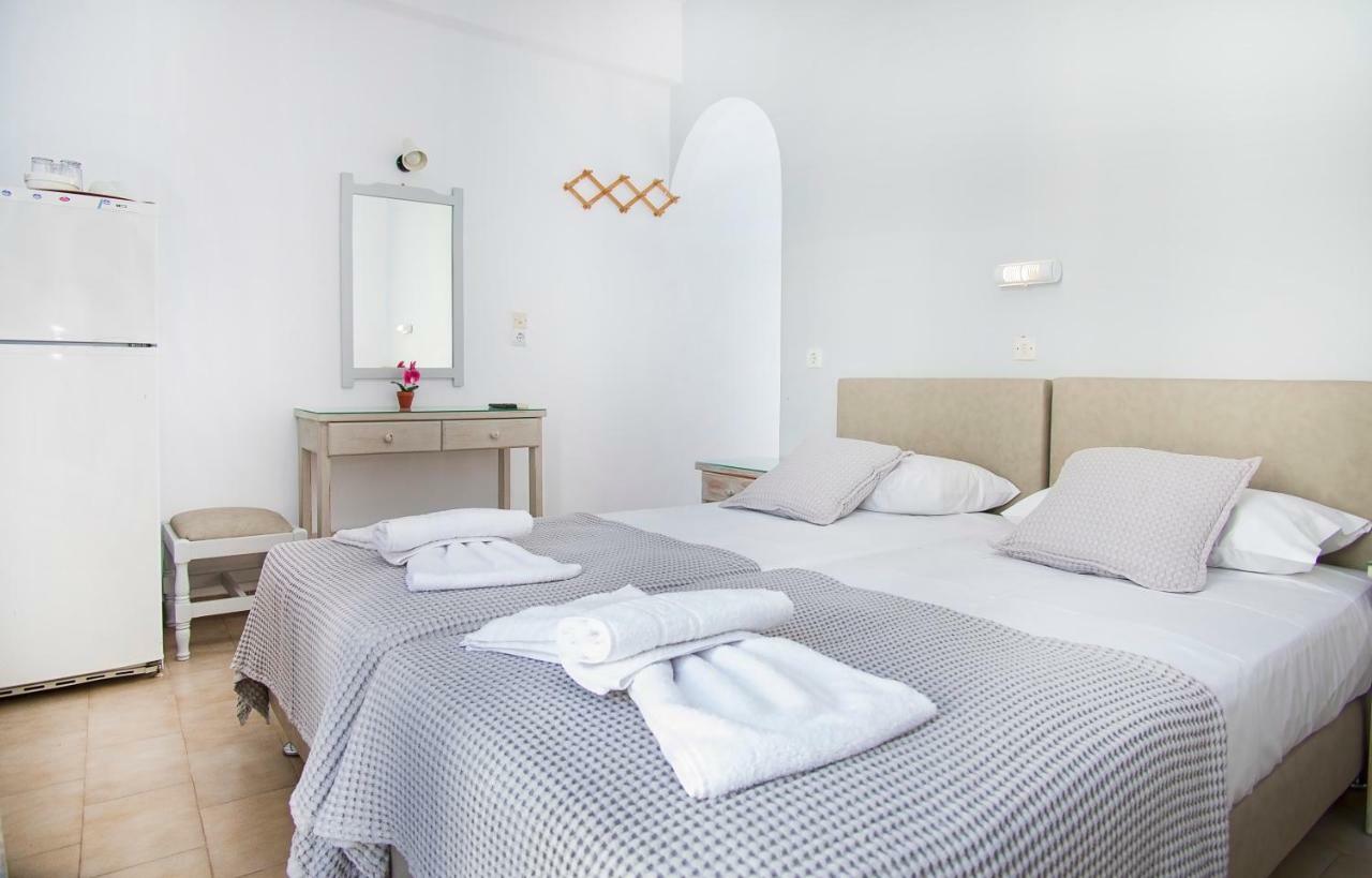 Lalos Rooms Páros Eksteriør bilde